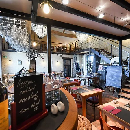 D'hotes Du Domaine Des Ecuries Cour-Maugis-sur-Huisne