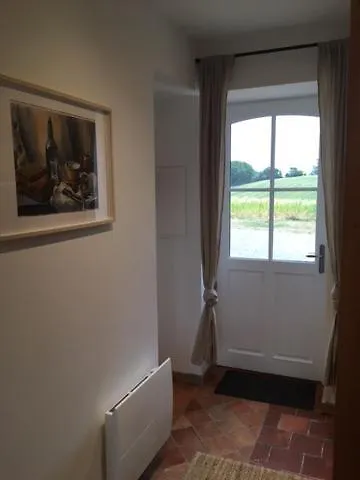 Guest house D'hotes Du Domaine Des Ecuries Cour-Maugis-sur-Huisne